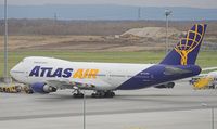 N528MC @ LOWW - ATLAS AIR B747 - by Dieter Klammer