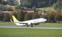 TC-APJ @ LOWI - B 737-800