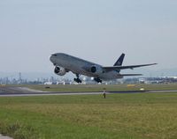 HZ-AKC @ LOWW - Saudi Arabian