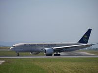 HZ-AKC @ LOWW - Saudi Arabian
