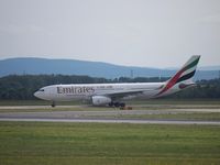 A6-EAA @ LOWW - Emirates