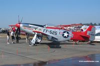 N151AF @ CYXX - 2005 Abbotsford Airshow - by Michel Teiten ( www.mablehome.com )