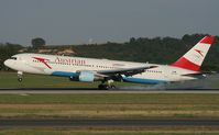 OE-LAE @ LOWW - Austrian 767-300 - by Luigi