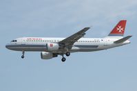 9H-AEK @ EGLL - Air Malta A320
