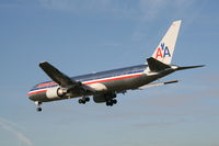 N381AN @ EBBR - flight AA172 is descending to rwy 25L - by Daniel Vanderauwera