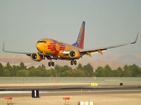 N781WN @ KLAS - Southwest Airlines - 'New Mexico' / 2000 Boeing 737-7H4 - by Brad Campbell
