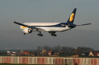 VT-JEB @ EBBR - several seconds before touching rwy 25L