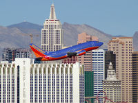N503SW @ KLAS - Southwest Airlines / 1990 Boeing 737-5H4 - by Brad Campbell