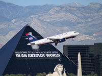 N806AW @ KLAS - US Airways / 1999 Airbus Industrie A319-132