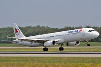 TC-OAP @ LFSB - landing rwy 16 - by eap_spotter