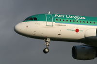 EI-CVD @ EBBR - arrival of flight EI630 to rwy 25L