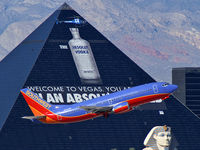N634SW @ KLAS - Southwest Airlines / 1996 Boeing 737-3H4 - by Brad Campbell