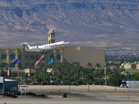 N89HE @ KLAS - Harrah's Operating Co. - Las Vegas, Nevada / 1999 Gulfstream Aerospace G-V - by Brad Campbell