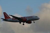 G-EZEP @ EGKK - Taken at Gatwick Airport October 2006 - by Steve Staunton