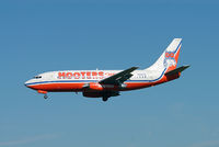N250TR @ BWI - on  final @ BWI