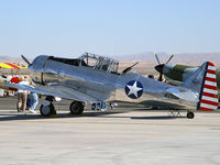 N2550 @ KLSV - Privately Owned - Las Vegas, Nevada / North American SNJ-5 - Texan - by Brad Campbell
