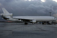 N290UP @ CGN - visitor - by Wolfgang Zilske