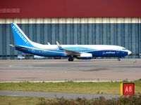 EI-DCL @ EGGW - Ryanair B737 in Boeing Dreamliner scheme - by Terry Fletcher