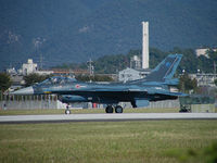 03-8503 @ RJNG - Mitsubishi F-2A/Gifu AB,Show - by Ian Woodcock