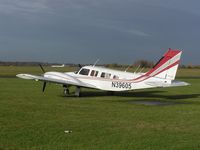 N39605 @ EGMC - PA-34 Seneca at Southend