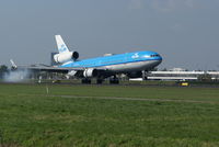 PH-KCB @ EHAM - Just after touchdown - by Jan Bekker