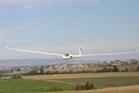 VH-GEL - GEL in full speed - by Peter Newcom