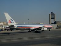 N7375A @ KBOS - Taxiing at Boston Logan - by Dave C