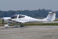 N19EJ @ YXU - Parked by Diamond Flight Centre. - by topgun3