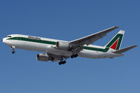I-DEIG @ YYZ - Short final for RWY24R. - by topgun3