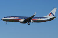 N914AN @ YYZ - Short final for RWY05. - by topgun3