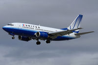 N934UA @ YYZ - Short final for RWY23. - by topgun3