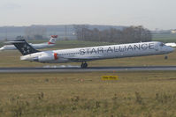 OY-KHP @ VIE - Scandinavian Airlines - SAS MDD MD80 - by Thomas Ramgraber-VAP