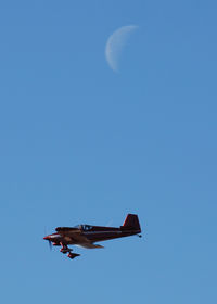 N222LV @ KAPA - Date with the moon