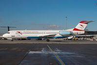 OE-LVM @ VIE - Austrian Arrows Fokker 100 - by Yakfreak - VAP