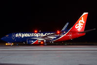 OM-NGF @ VIE - Sky Europe Boeing 737-700 - by Yakfreak - VAP