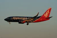 OM-NGE @ VIE - Sky Europe 737-700