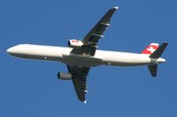 HB-IOF @ EGLL - Taken at Heathrow Airport 07 December 2007 - by Steve Staunton
