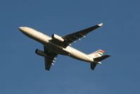 A6-EYK @ EGLL - Taken at Heathrow Airport 07 December 2007 - by Steve Staunton