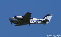 N4148W @ ORF - Snappy twin coming by