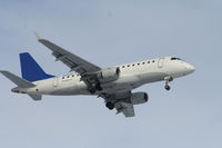 N860RW @ KORD - ERJ 170-100 SE - by Mark Pasqualino