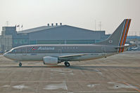 HL7233 @ RKPK - Arriving at the gate - by Micha Lueck