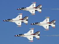 87-0319 @ KLSV - USA - Air Force / 1987 General Dynamics F-16C Fighting Falcon (Block 32J) - Thunderbird #1 - Lt. Colonel Kevin Robbins (Commander/Leader) leads the Diamond Formation. - by Brad Campbell