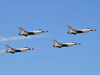 87-0319 @ KLSV - USA - Air Force / 1987 General Dynamics F-16C Fighting Falcon (Block 32J) - Thunderbird #1 - Lt. Colonel Kevin Robbins (Commander/Leader) - by Brad Campbell