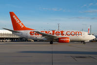 G-EZJJ @ VIE - Easyjet Boeing 737-700 - by Yakfreak - VAP