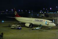 TC-JGO @ LTBA - Turkish Airlines Boeing 737-800