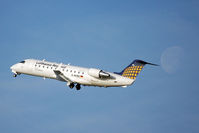 D-ACRQ @ DUS - the man in the moon is watching - by Micha Lueck