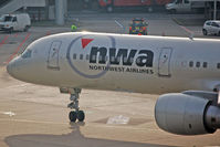 N535US @ DUS - Arriving at the gate - by Micha Lueck