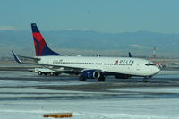 N3744F @ KDEN - Boeing 737-800 - by Mark Pasqualino