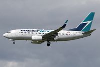 C-FWBX @ CYVR - Westjet 737-700