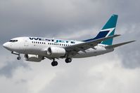 C-GXWJ @ CYVR - Westjet 737-600